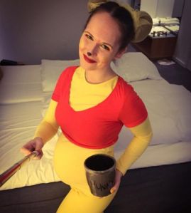winnie-the-pooh-pregnant-costume